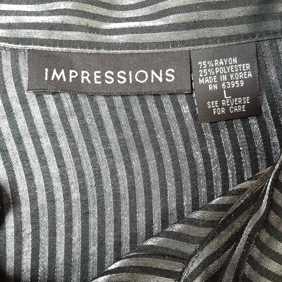 Impressions Blouse Size LARGE Black/Silver Button-up Long Sleeve Holiday Goth - Picture 9 of 9